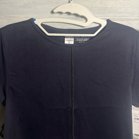 Revolve Good American Lightweight So Soft Sculpted T-Shirt Black Basic Staple‎ - Picture 8 of 11